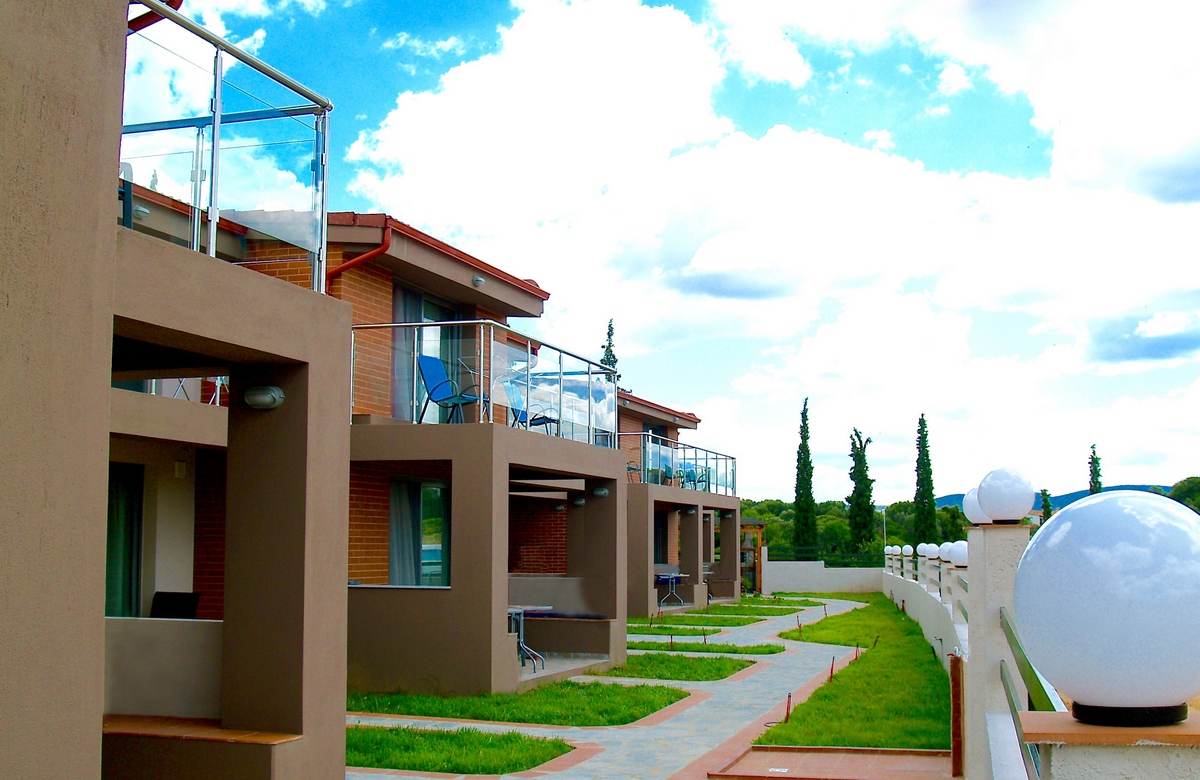 Village Mare Residences Maisonettes